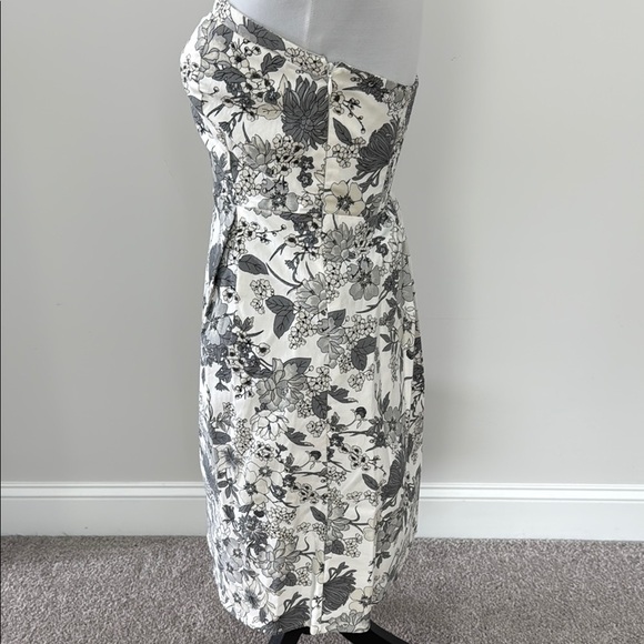 Old Navy Black and White Strapless Dress for Wedding Guests - Picture 3 of 7